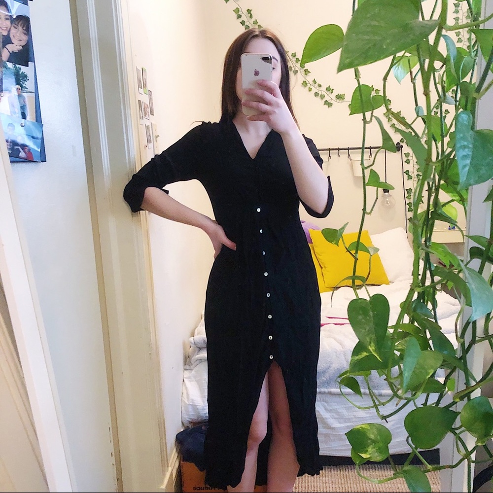 ✨ Knot Sisters Midi Dress
